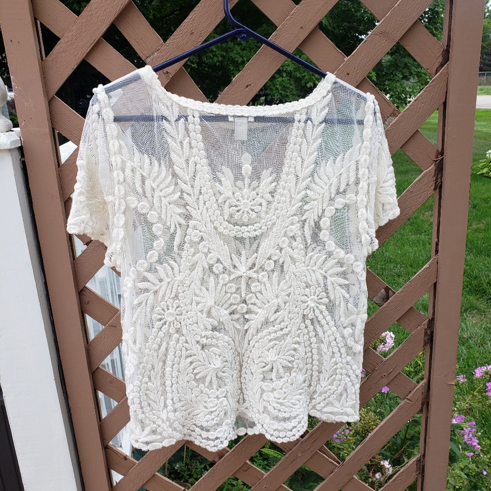 Sheer Boho Top - Picture 2 of 3